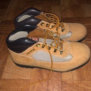 Timberland boots size 7Y